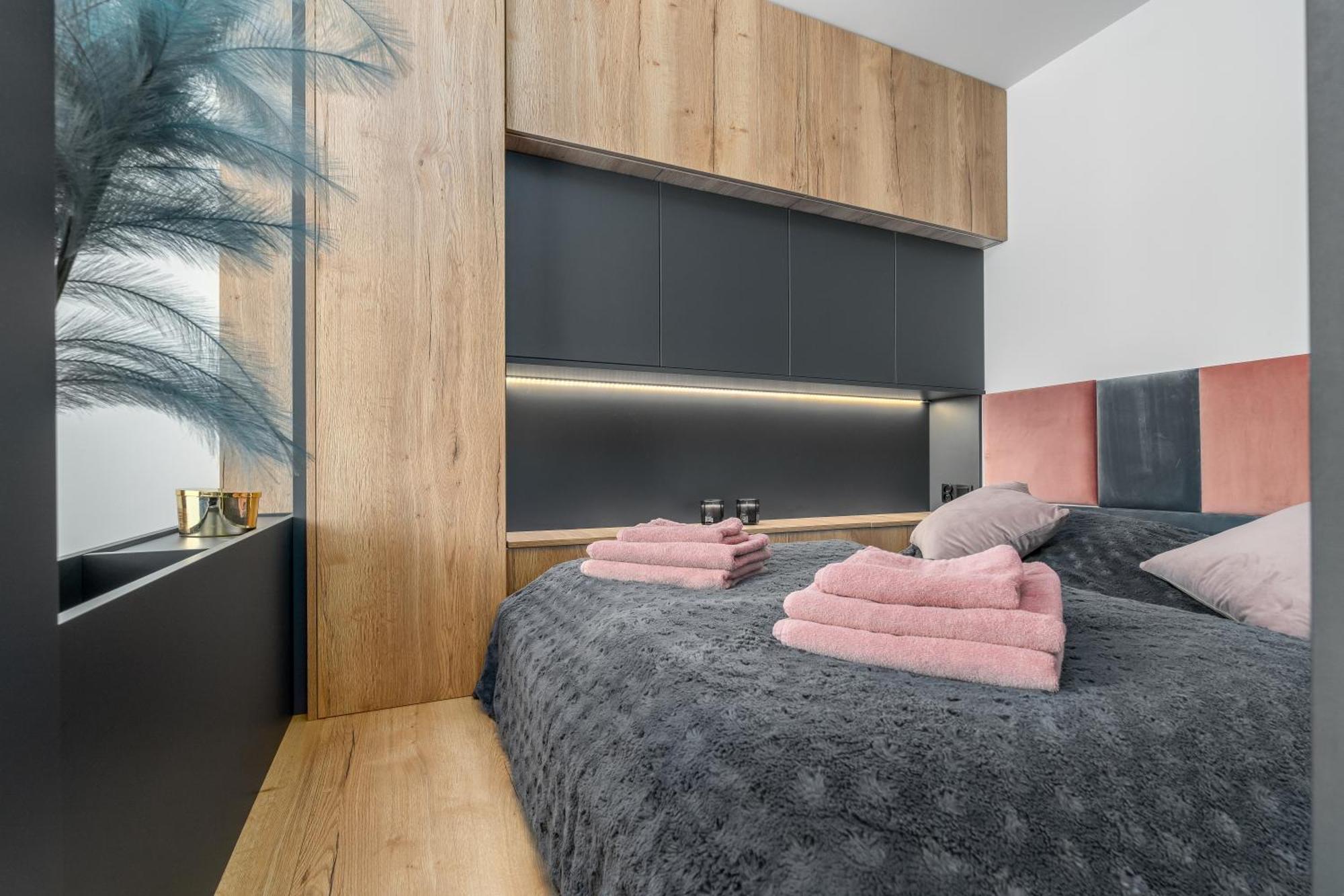 שצ'צ'ין Apartament Flaming Hanza Tower מראה חיצוני תמונה